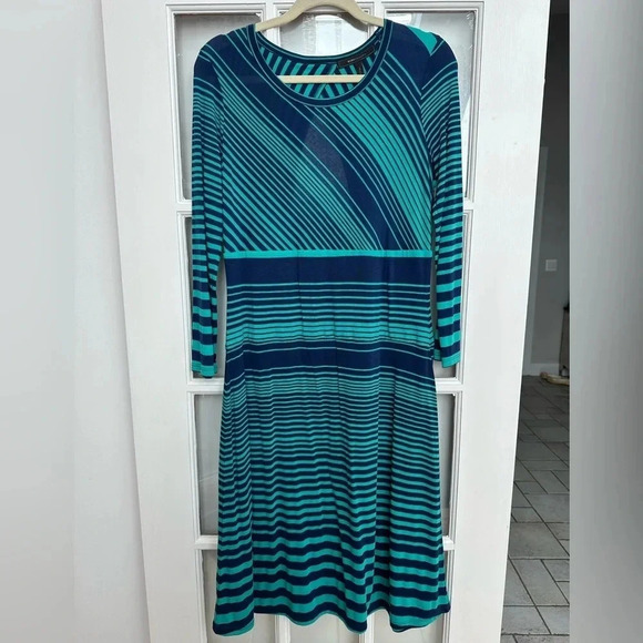 BCBGMAXAZRIA Cintia Teal Sea Blue Green Stripe Shift Dress Open Back Size Large - Picture 12 of 12